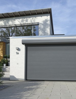 Porte de Garage enroulable sur mesure • Ultra Volets